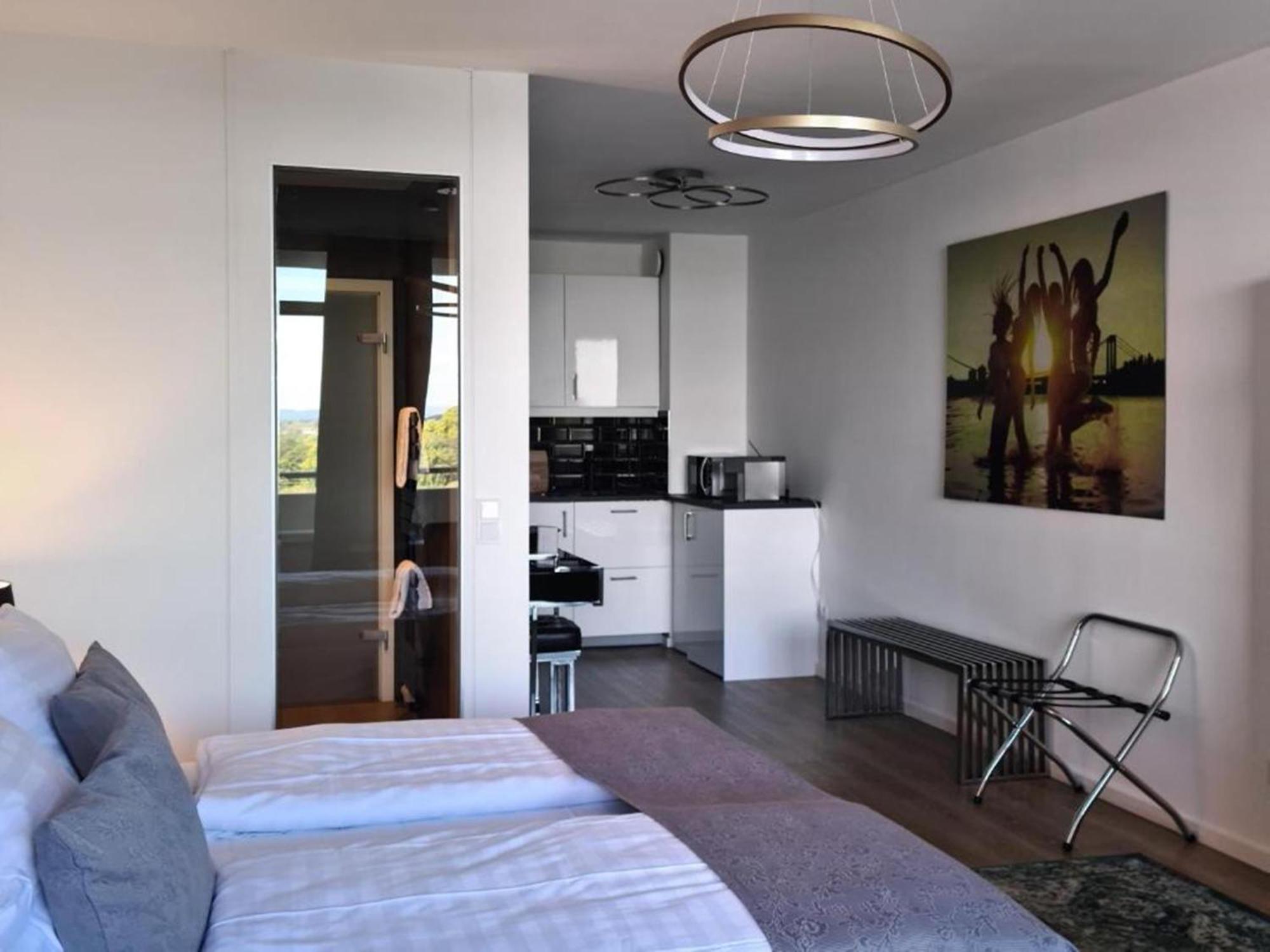 Rheinblick Apartments Cologne Exterior photo